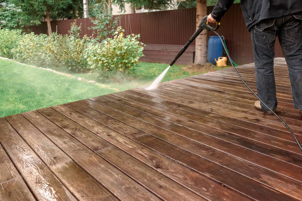 Best Pool Deck Cleaning  in Cameron, TX